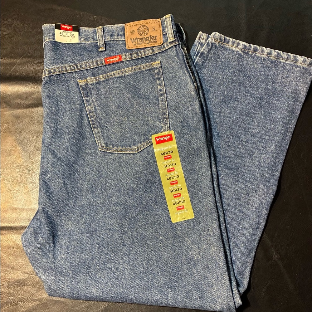 Wrangler Hero Jeans Mens 46x30  Regular Fit Premium Quality